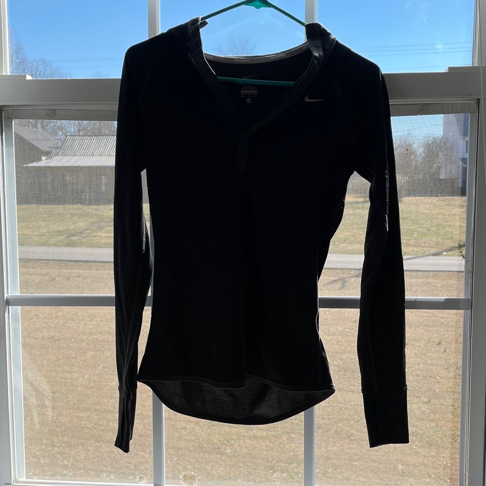 Nike dri-fit pullover